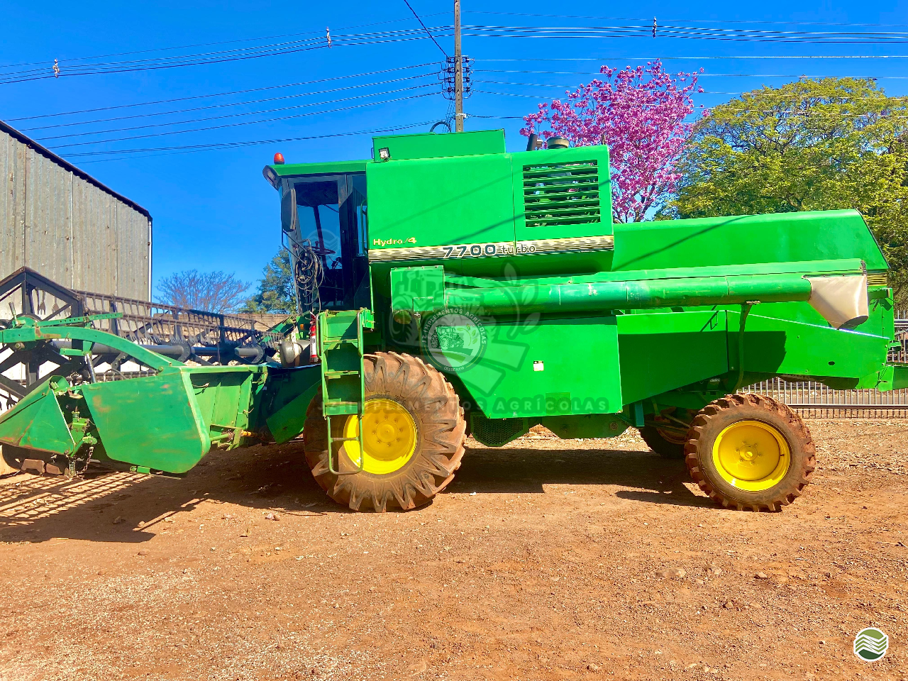 COLHEITADEIRA SLC SLC 7700 JZ Implementos Agrícolas TOLEDO PARANÁ PR